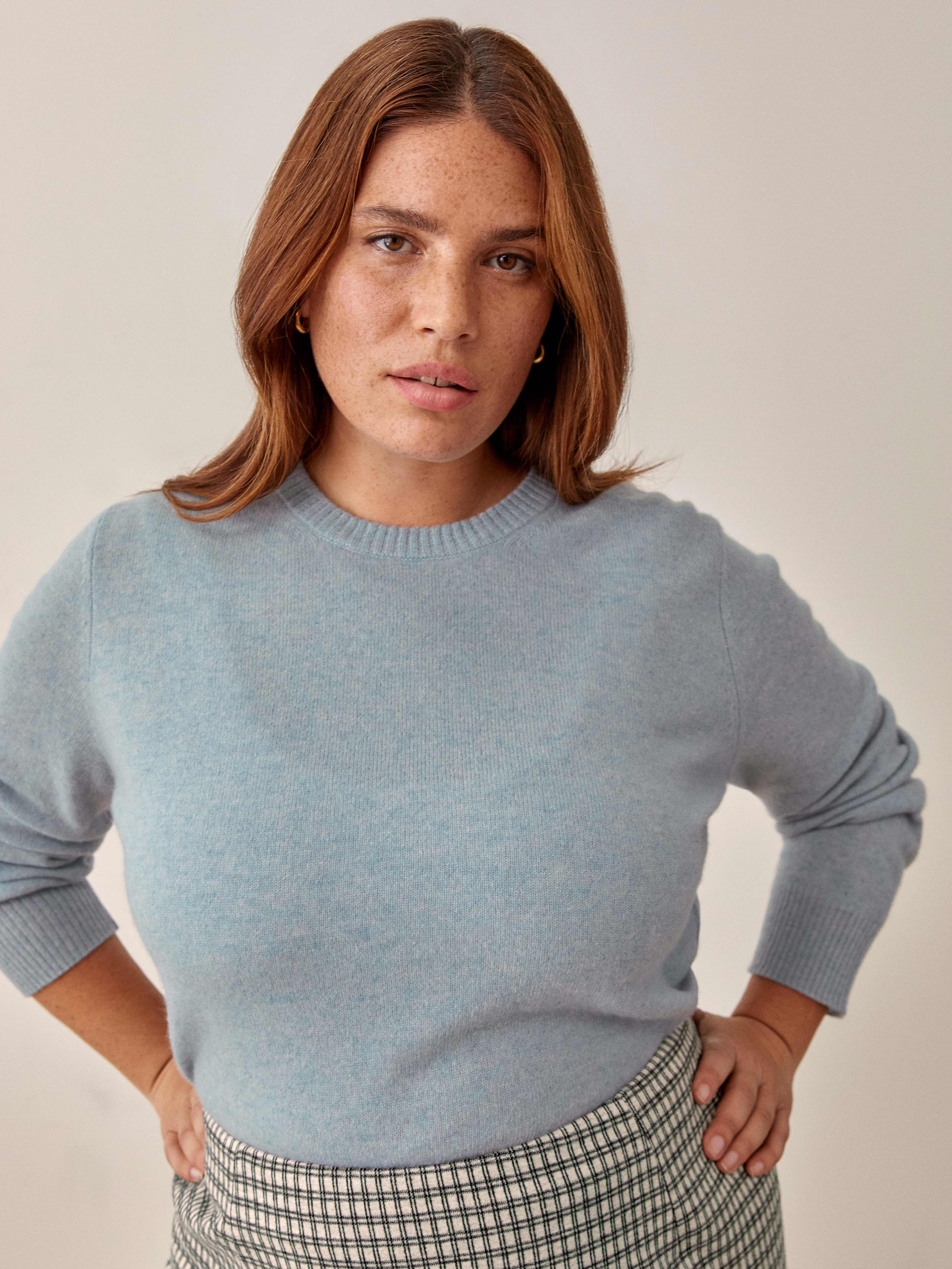 Dusty Blue Cashmere Crew Es