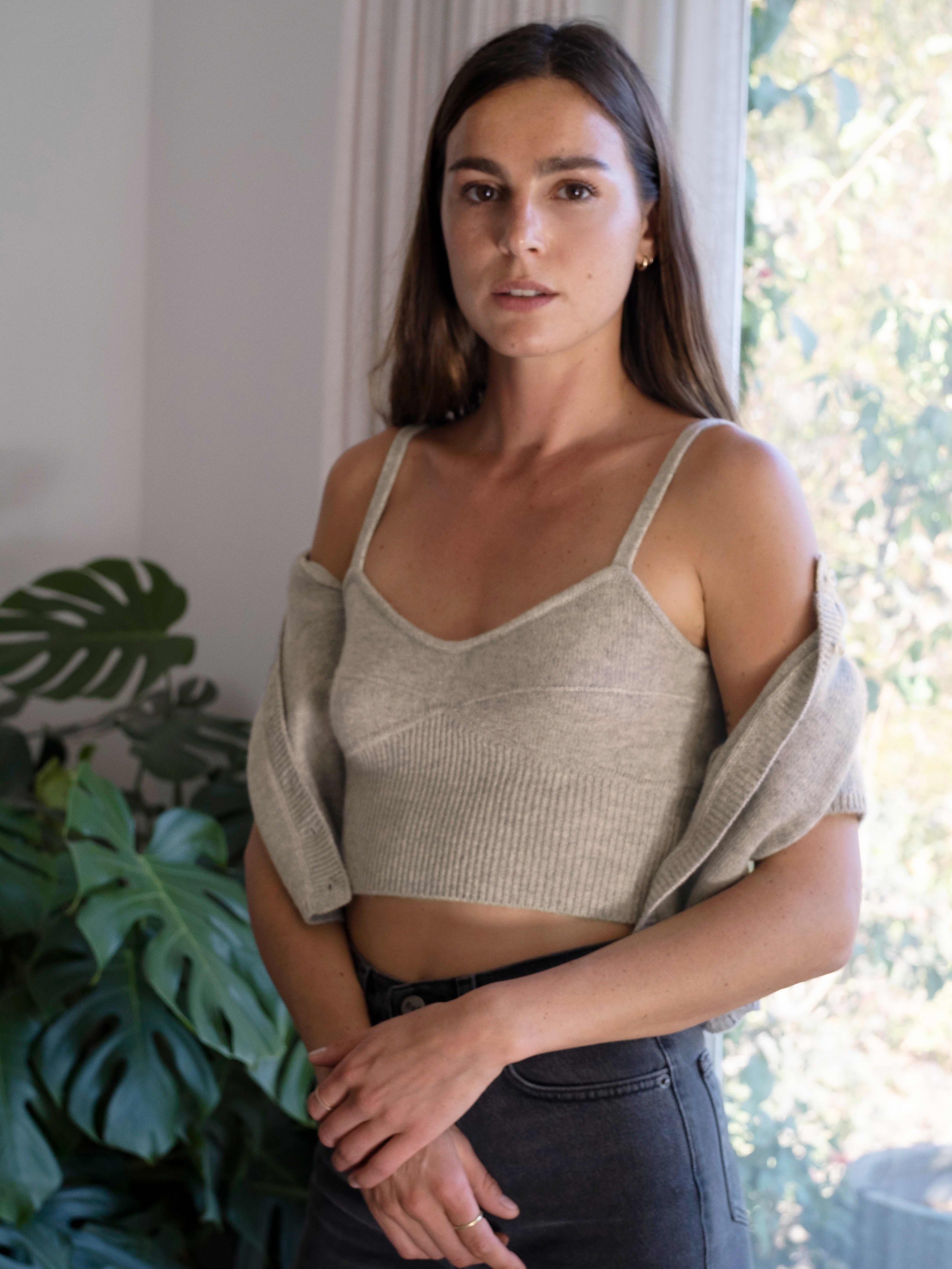 Reformation varenne cashmere tank and cardi set clearance