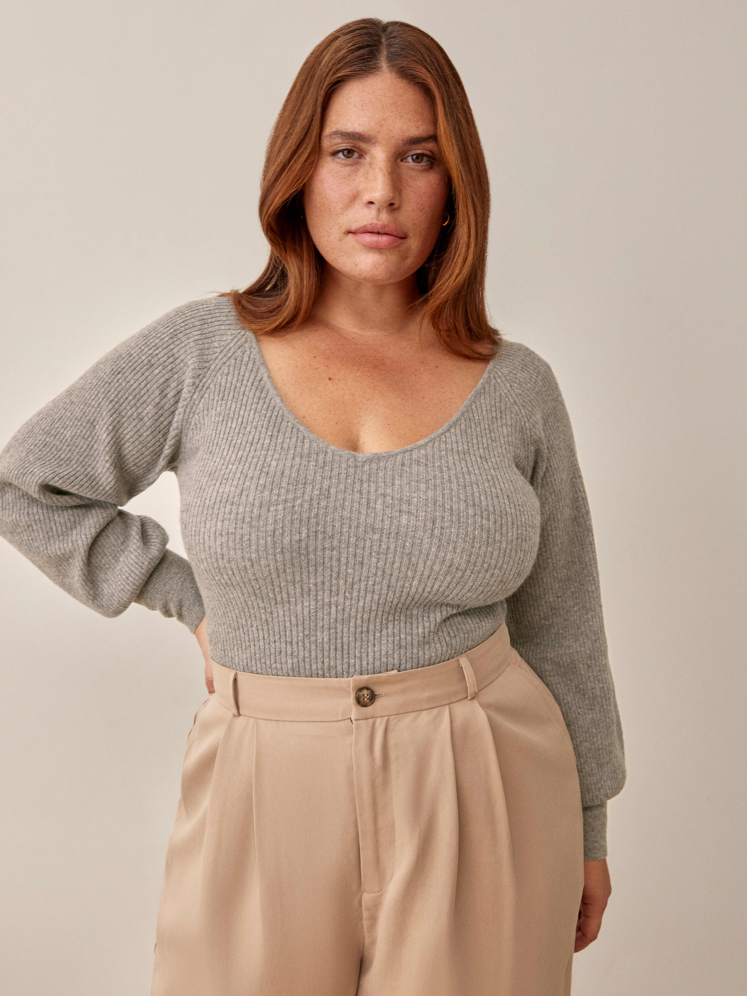 Dark Grey Hart Cashmere Sweater Es