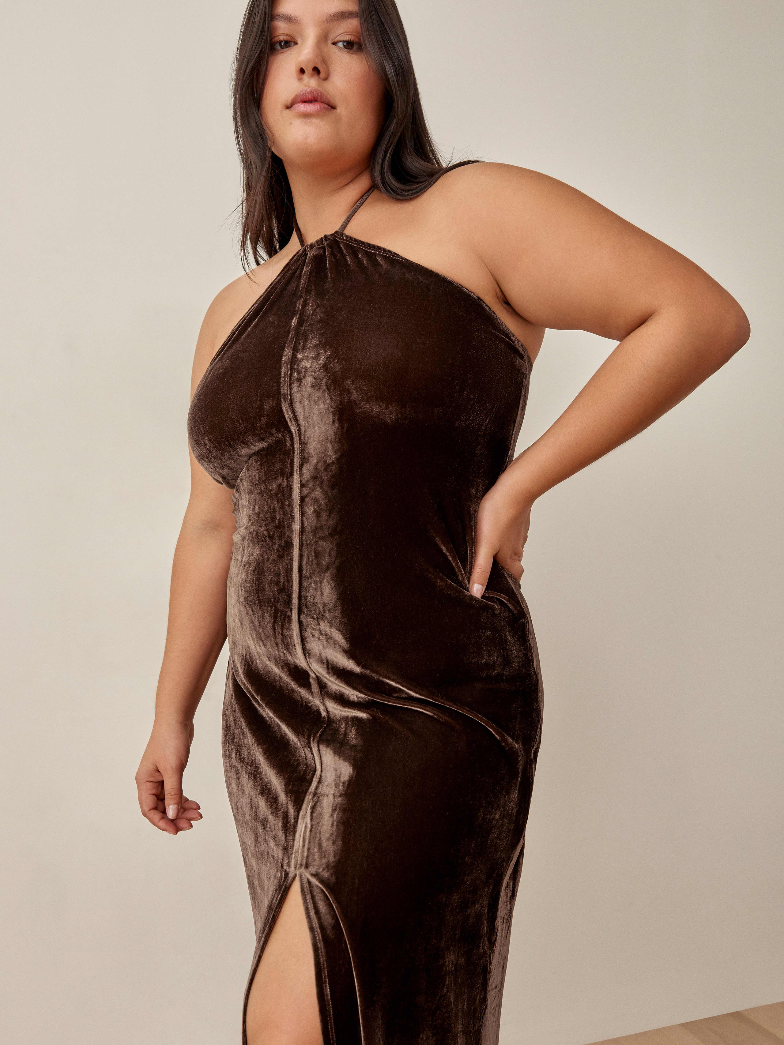 Chestnut Nyla Velvet Dress Es