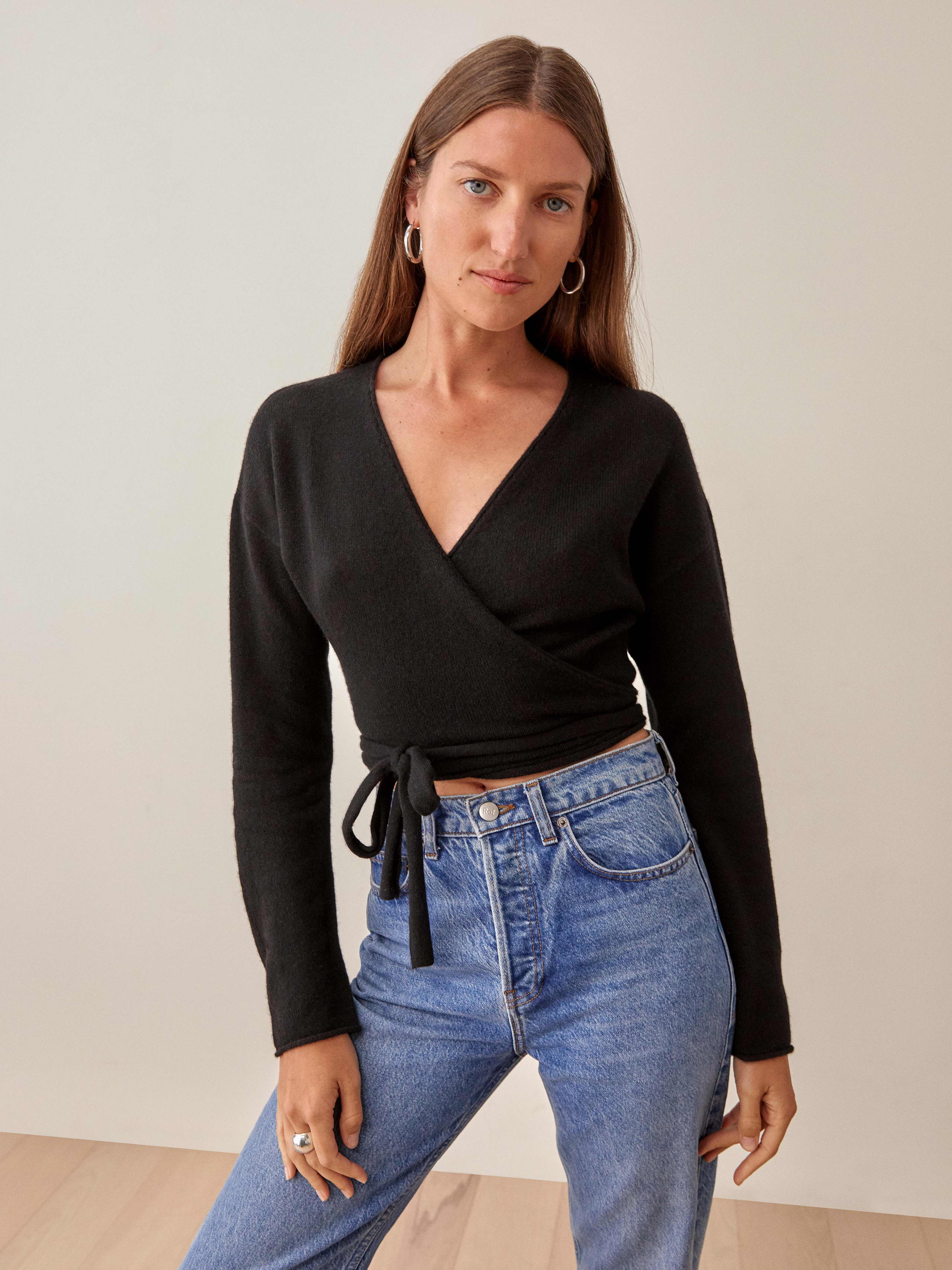 Black Relaxed Cashmere Wrap