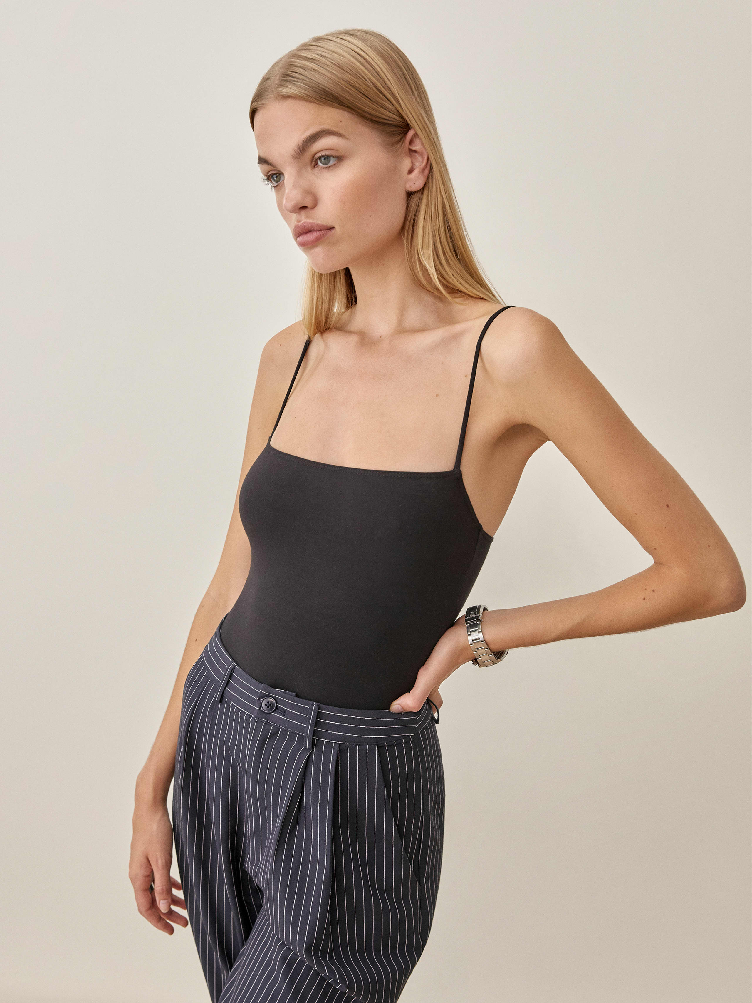 Black Shelly Bodysuit