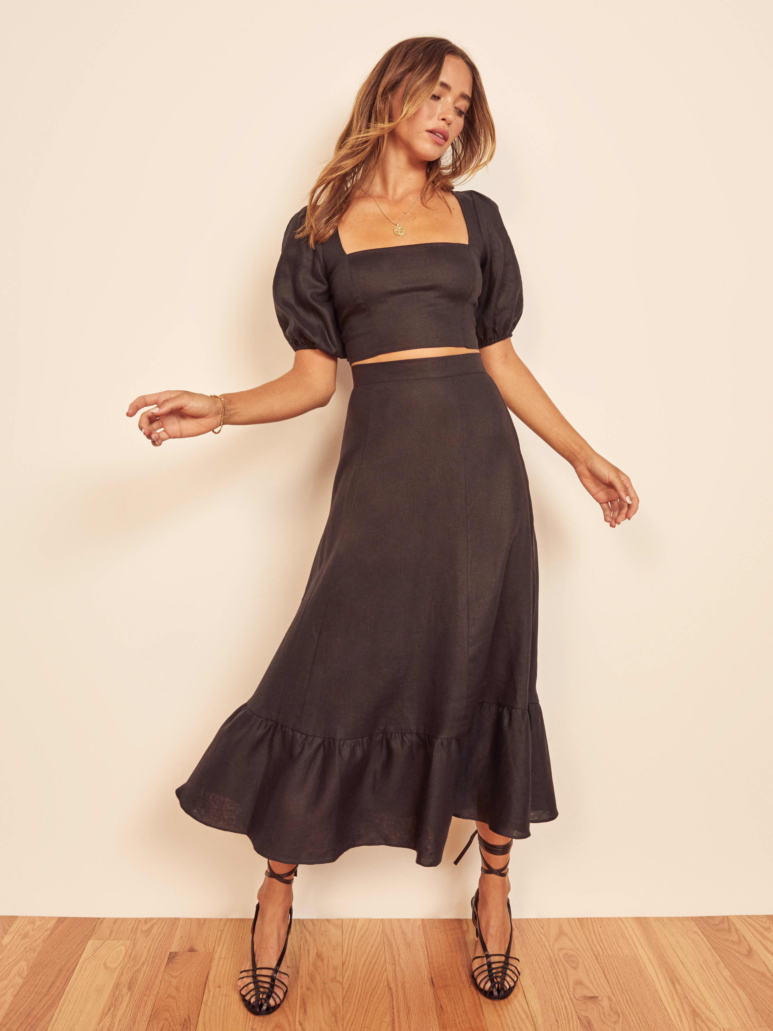Black Yucca Linen Two Piece
