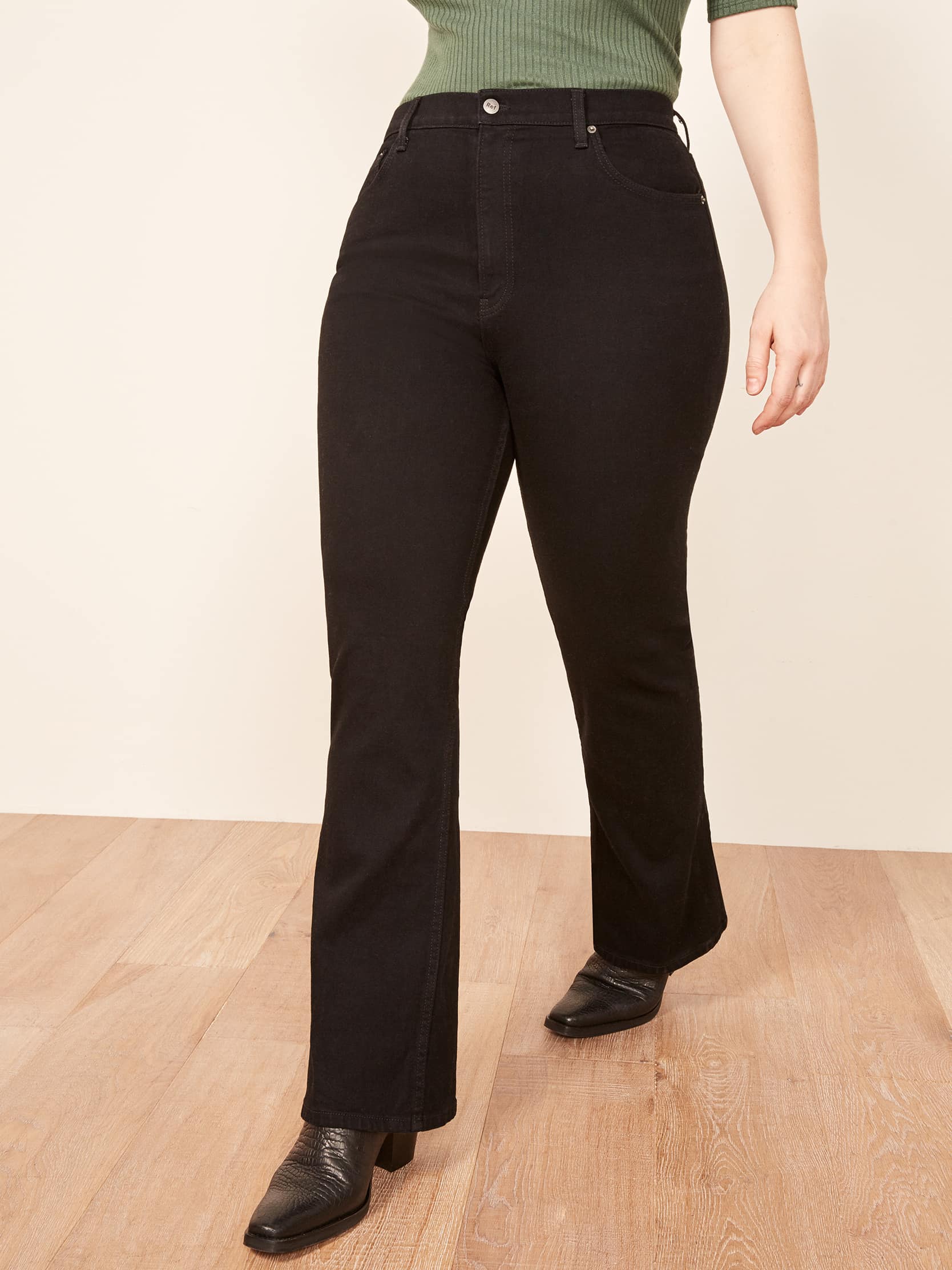 Black Candice High Bootcut Jean Es