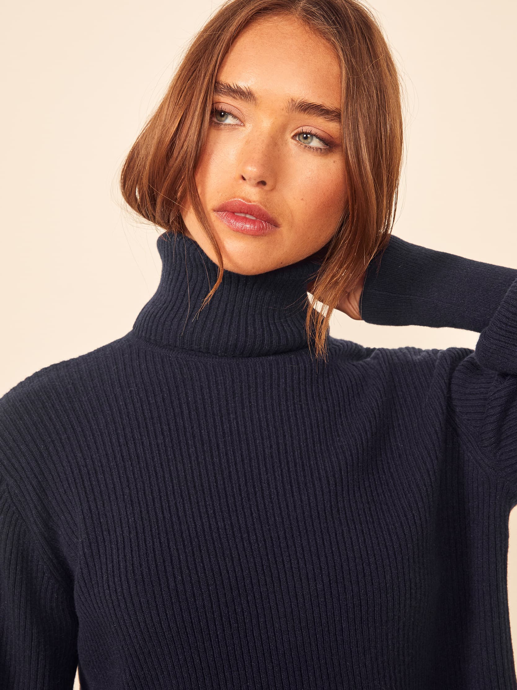 Luisa Cropped Cashmere Sweater - Reformation