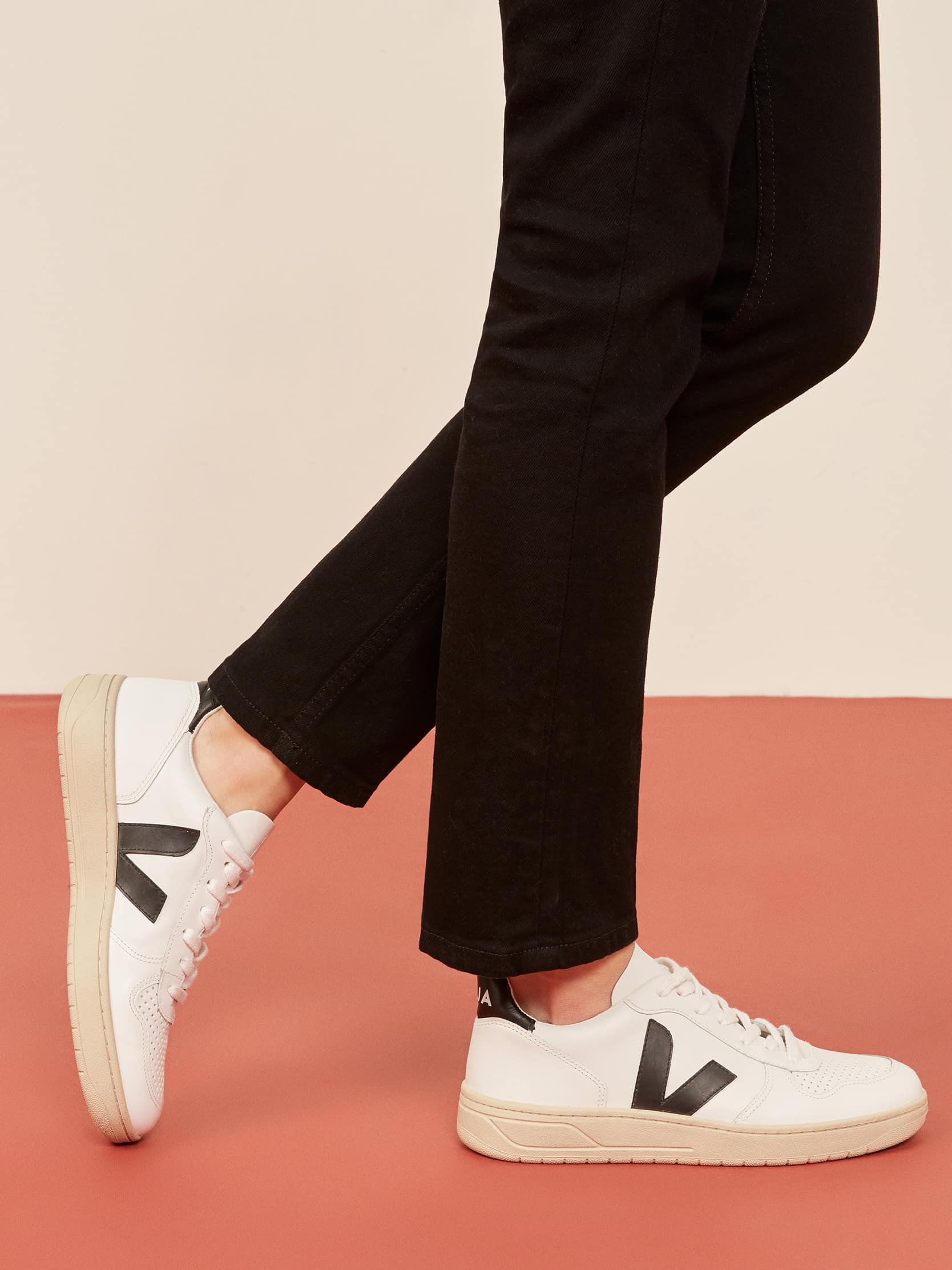Nordstrom veja v10 store