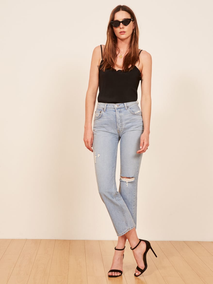 mid rise relaxed jeans