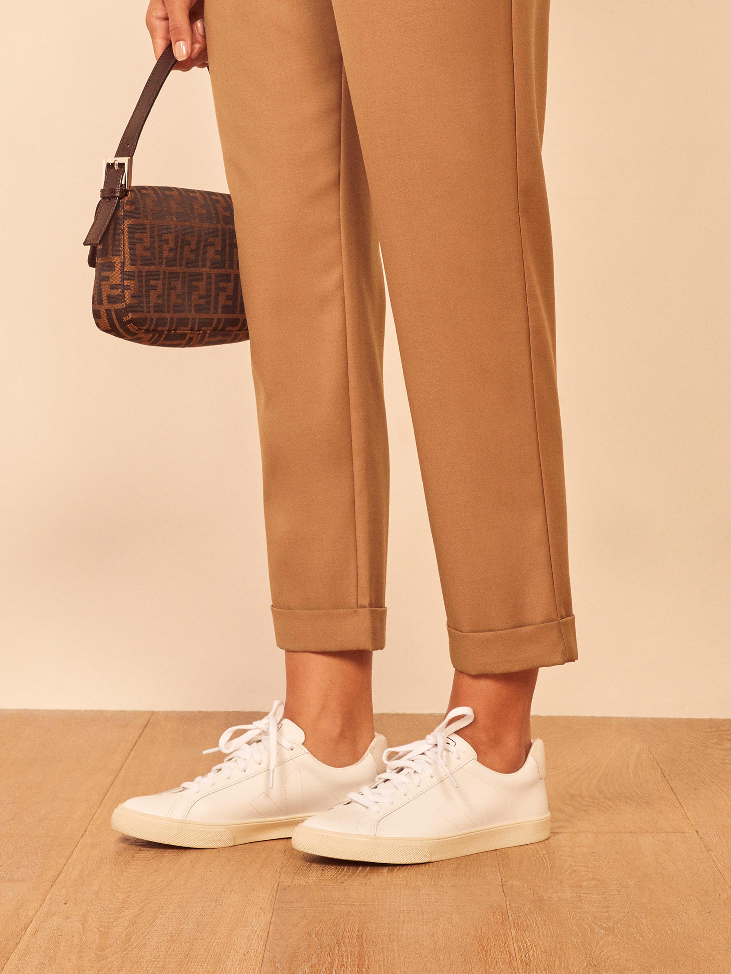 veja esplar khaki