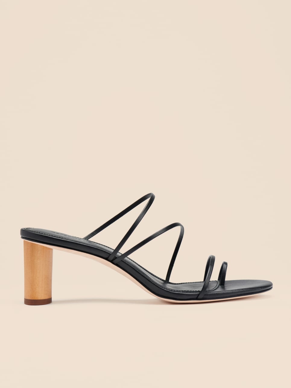 sandals with strap across toes